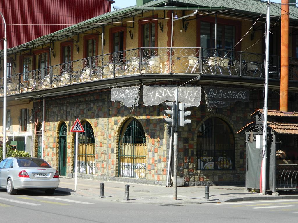 Chemi Saxli Apartment Batumi Bagian luar foto