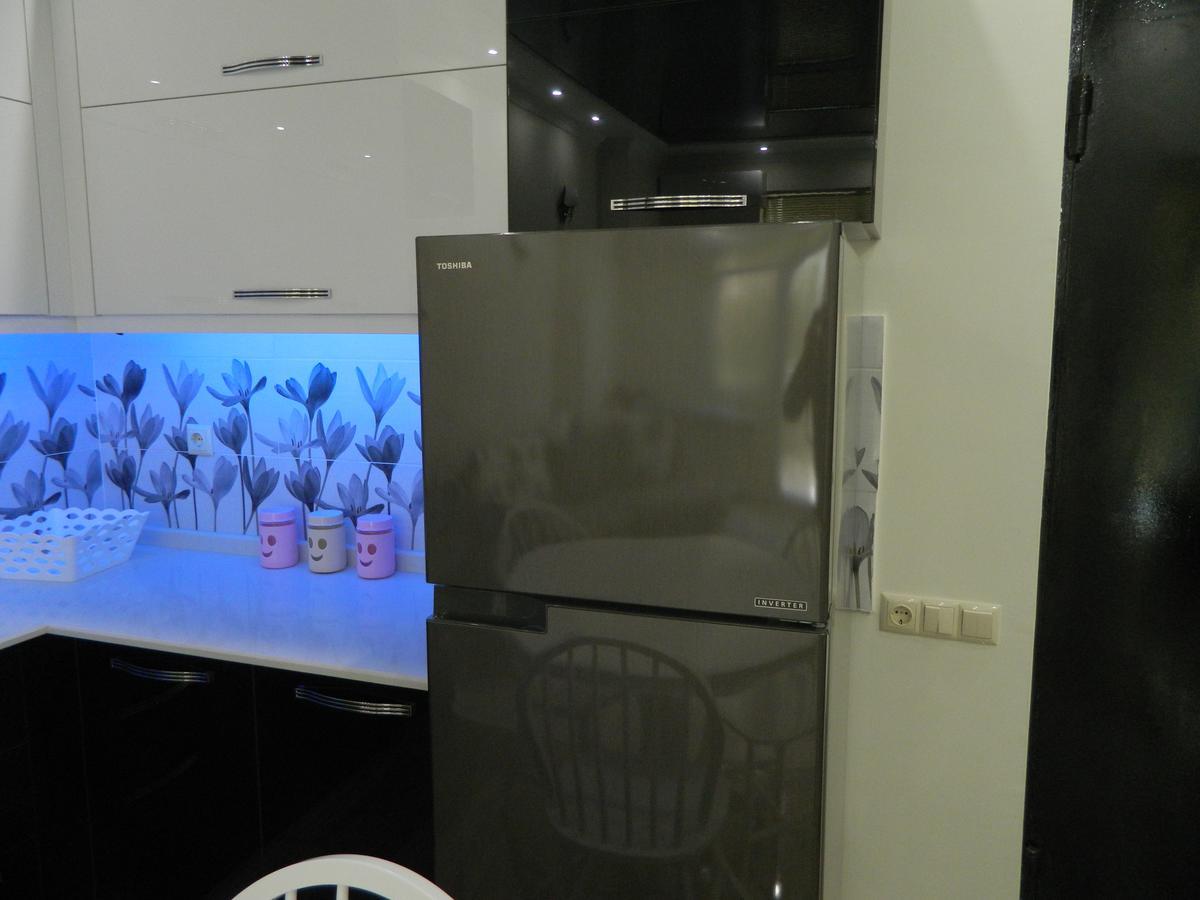 Chemi Saxli Apartment Batumi Bagian luar foto