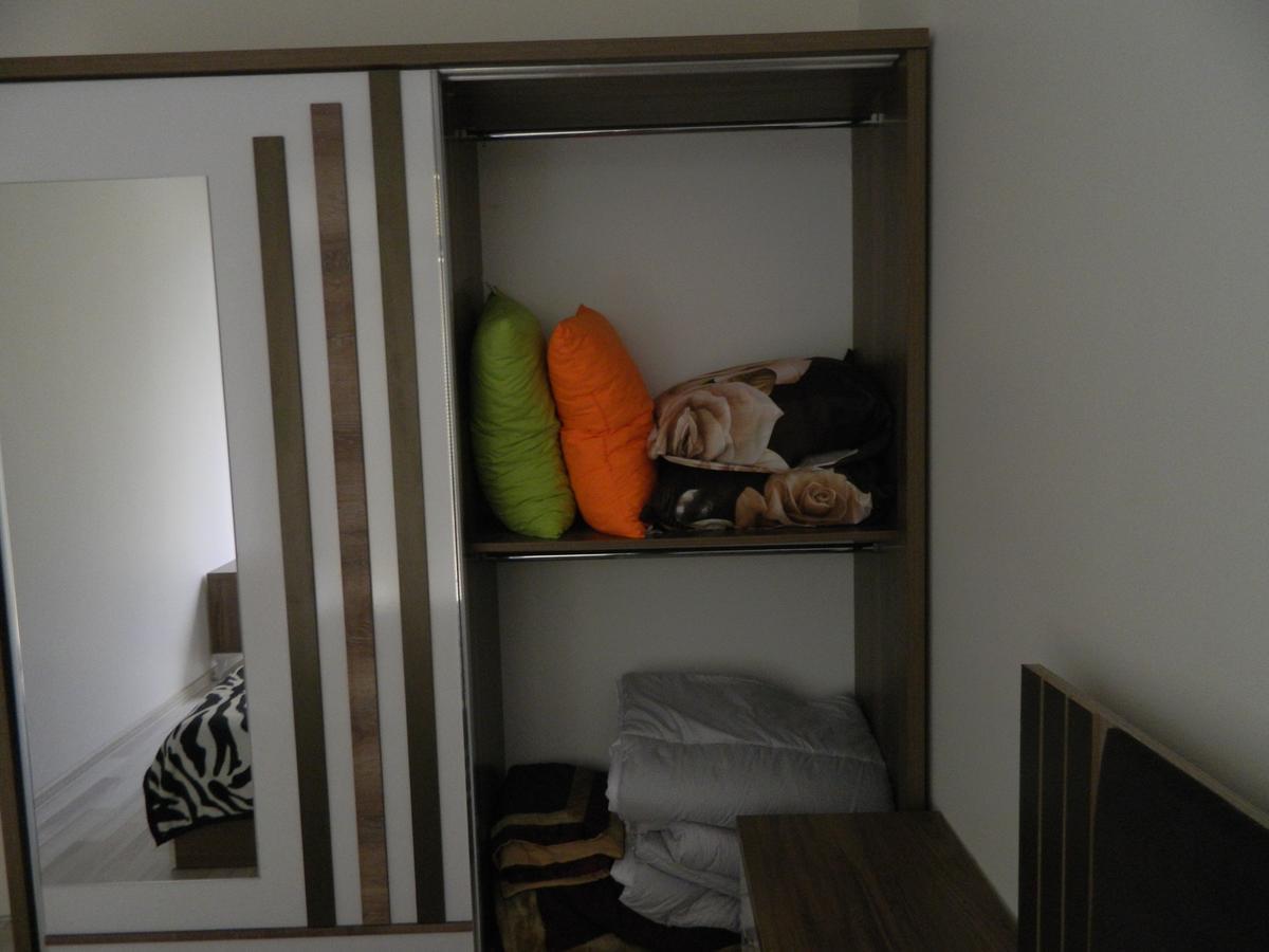 Chemi Saxli Apartment Batumi Bagian luar foto